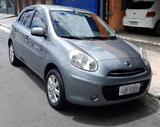 NISSAN MARCH 1.6 SV 16V FLEX 4P MANUAL NISSAN MARCH 1.6 SV 16V FLEX 4P MANUAL